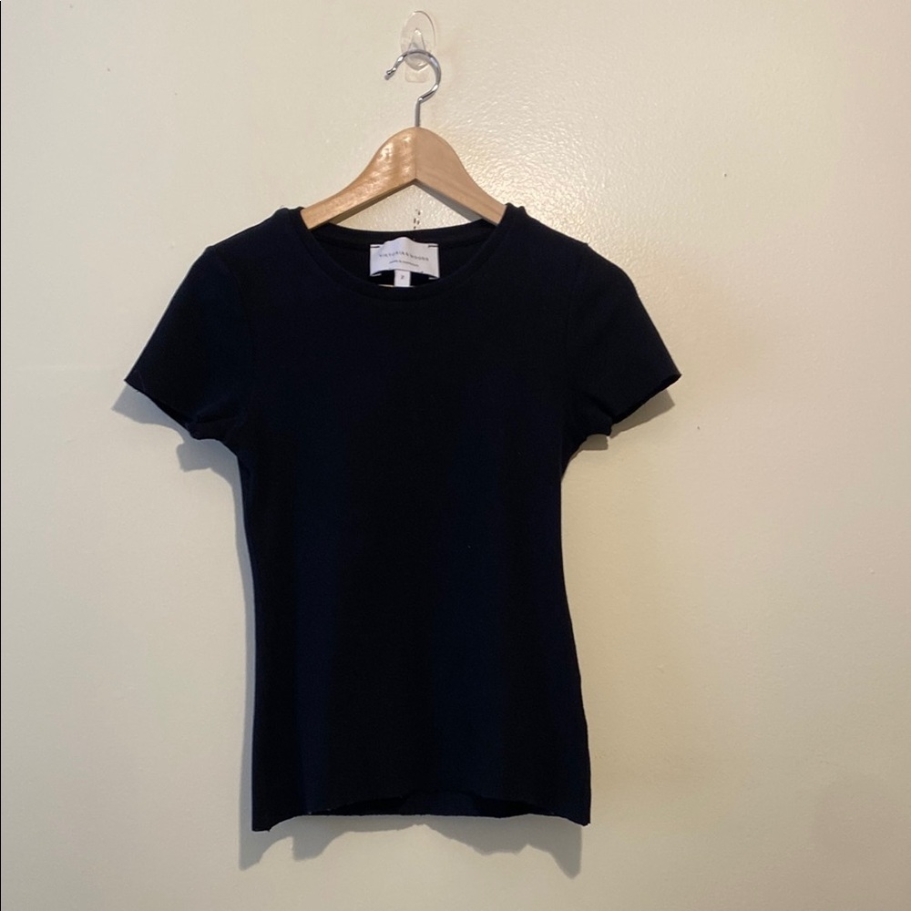 VICTORIA & WOODS Classic Black Women's Organic cotton Top. Size 2